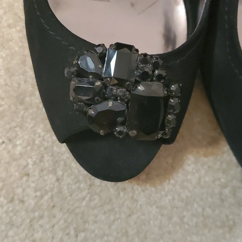 Jessica Simpson black peep toe black heels with bling. Size 9
